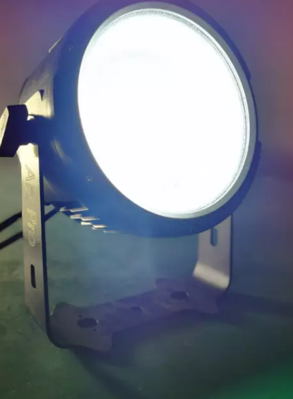 PAR Light VS Fay Light: что лучше всего подходит для освещения сцены